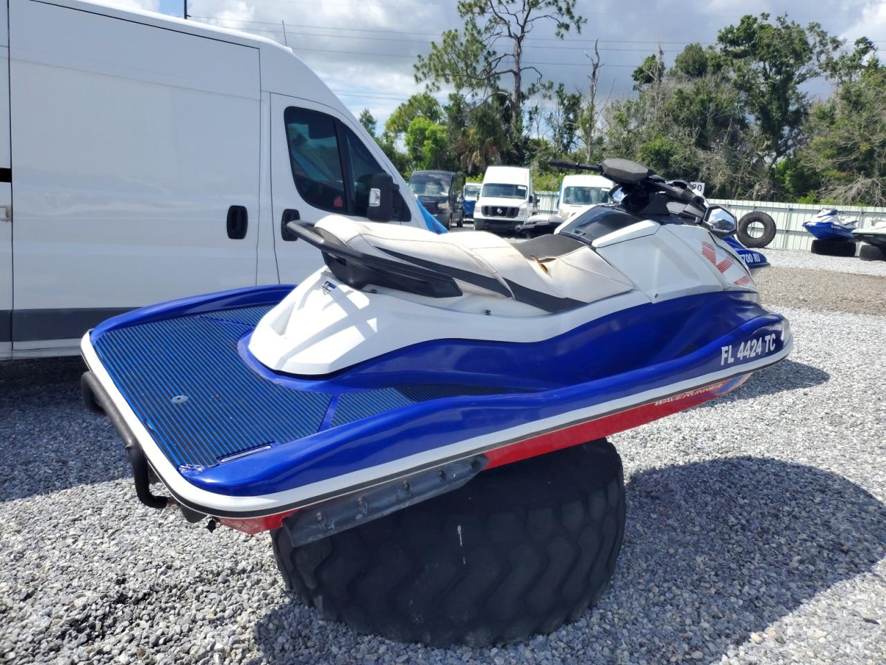 2022 YAM VX DELUXE