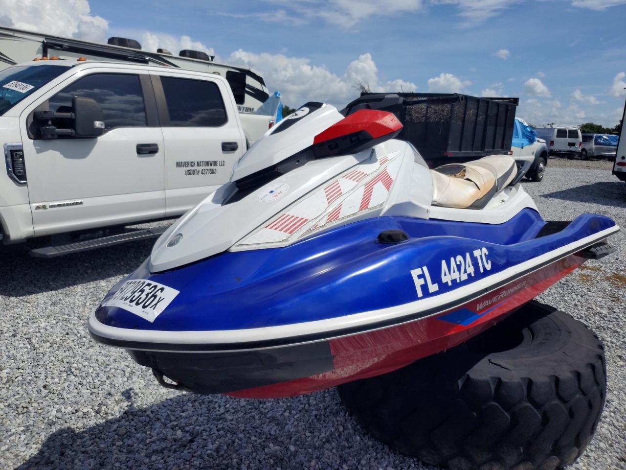 2022 YAM VX DELUXE