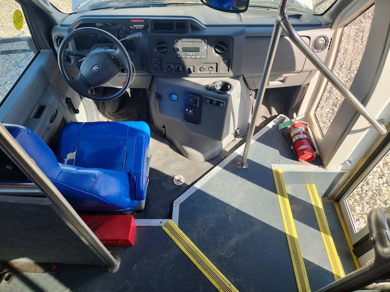 2017 FORD ECONOLINE