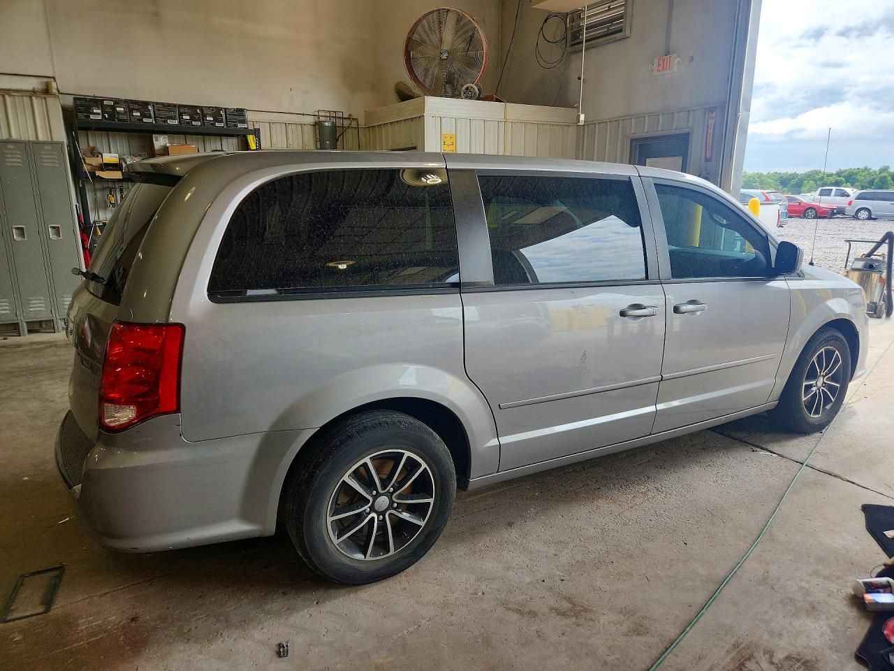 2017 DODGE CARAVAN