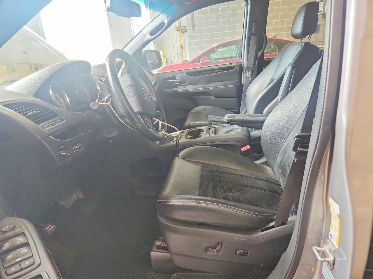 2017 DODGE CARAVAN