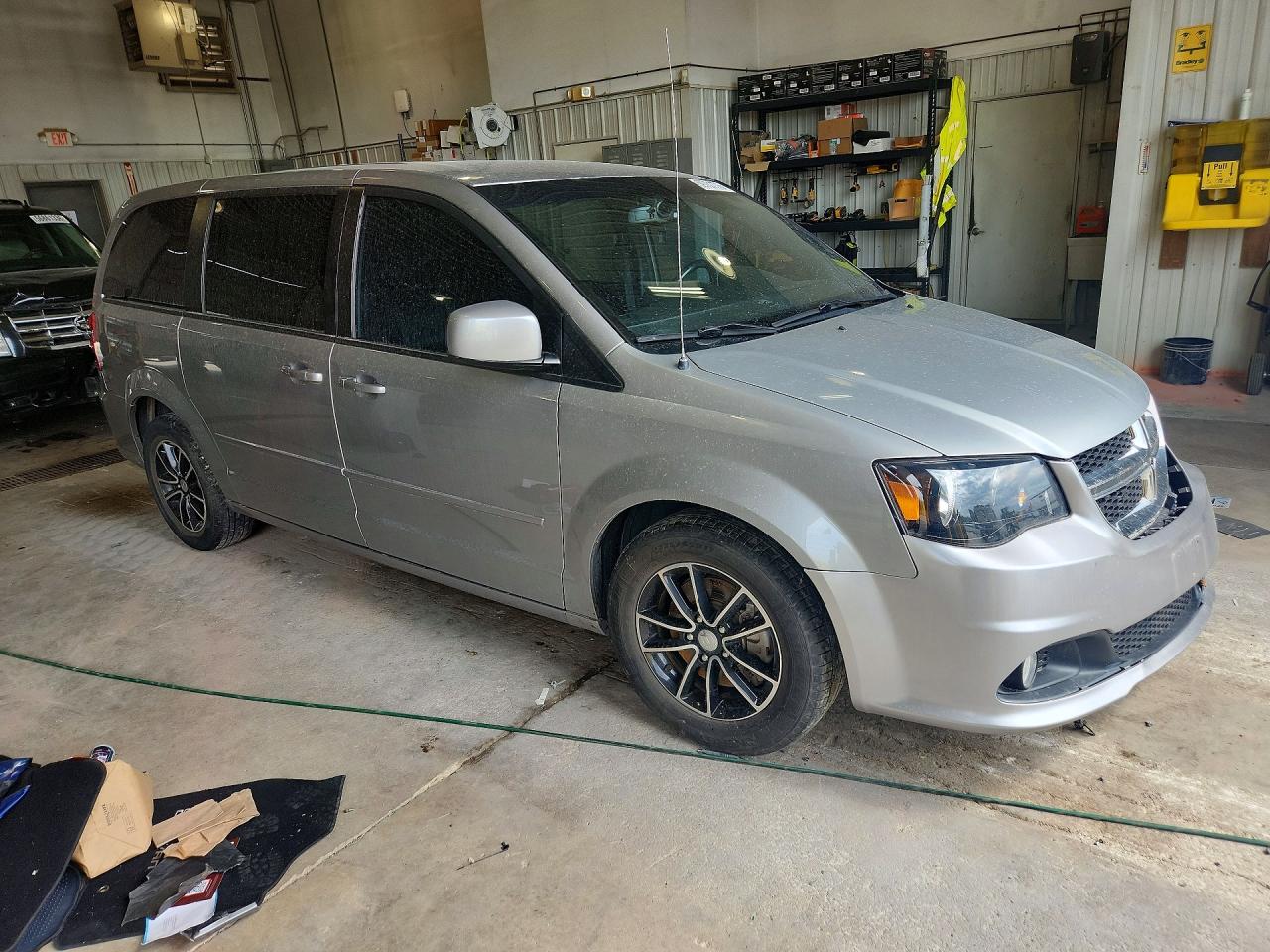 2017 DODGE CARAVAN
