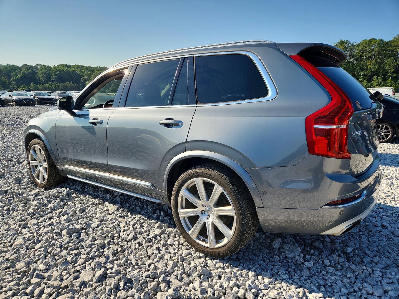 2016 VOLVO XC90