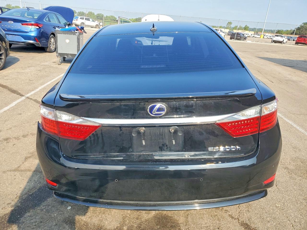 2013 LEXUS ES300