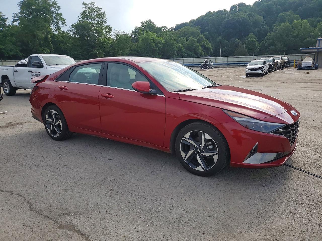 2023 HYUNDAI ELANTRA