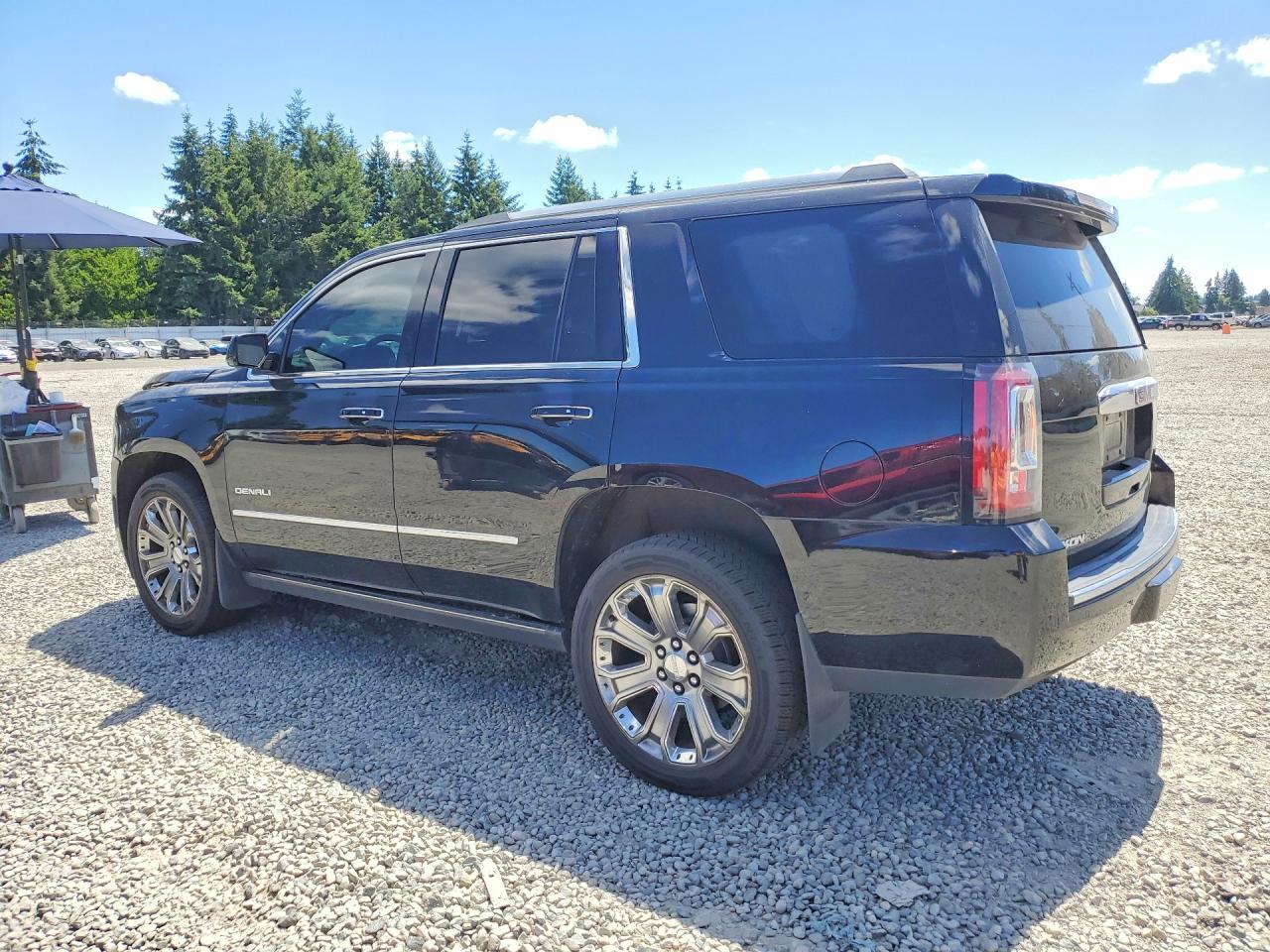 2015 GMC YUKON