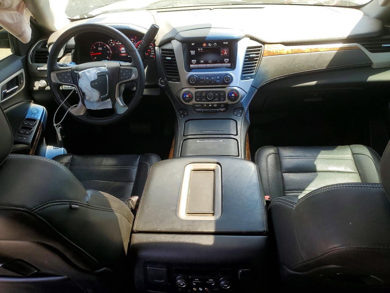 2015 GMC YUKON