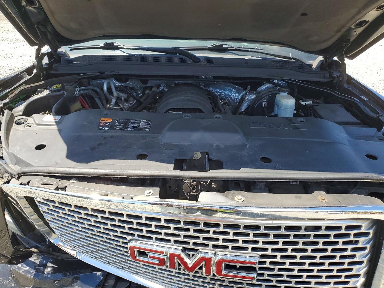 2015 GMC YUKON