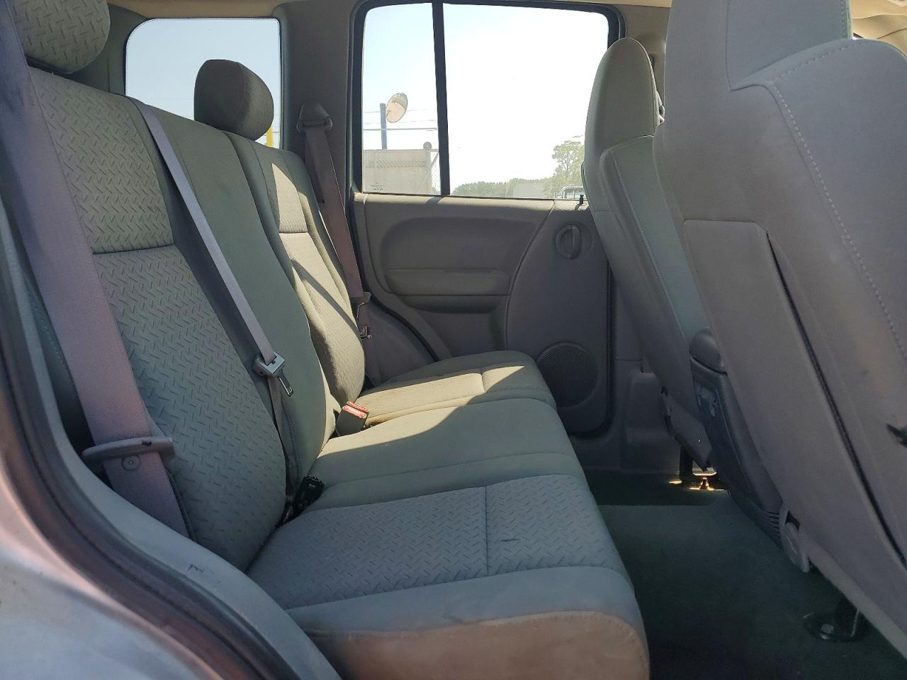 2006 JEEP LIBERTY