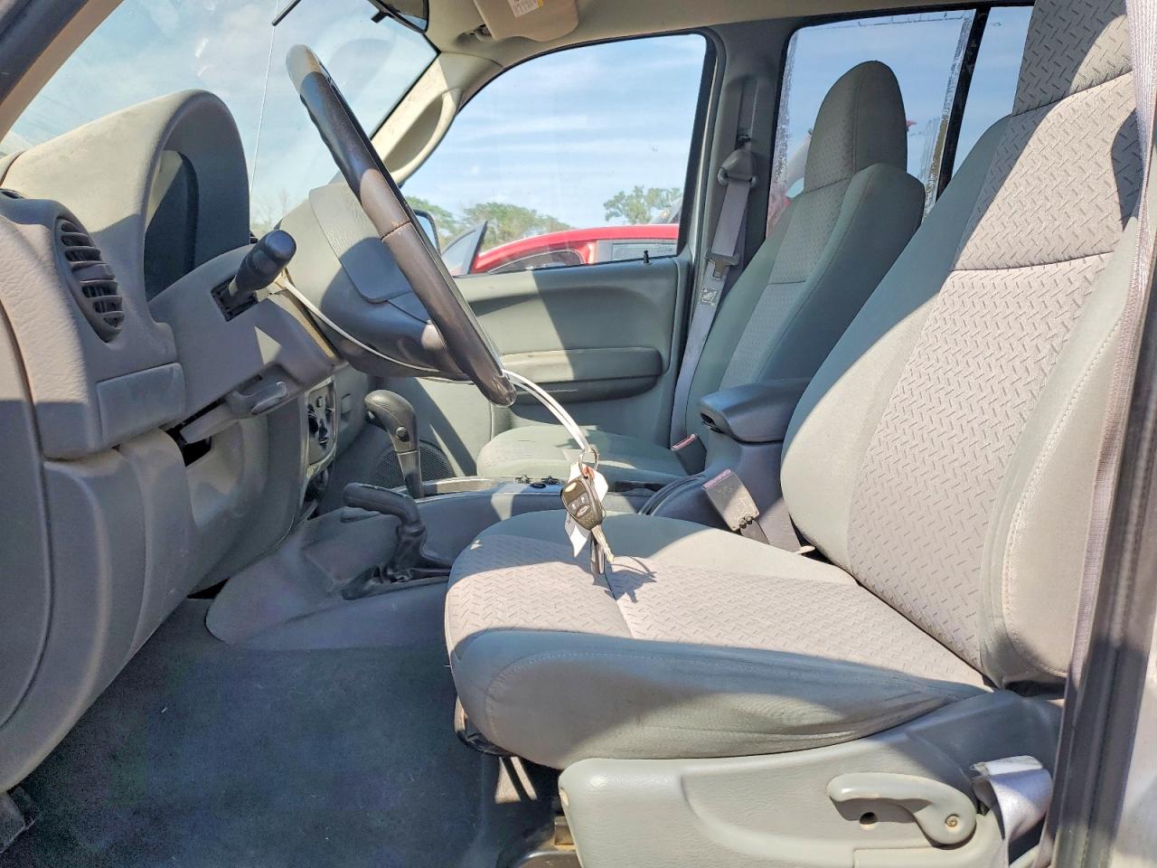 2006 JEEP LIBERTY