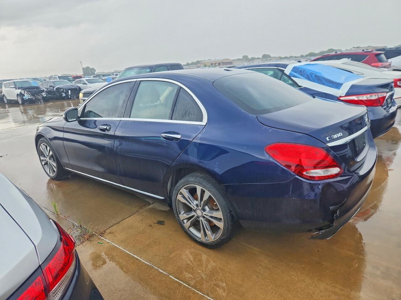 2016 MERCEDES-BENZ C-CLASS