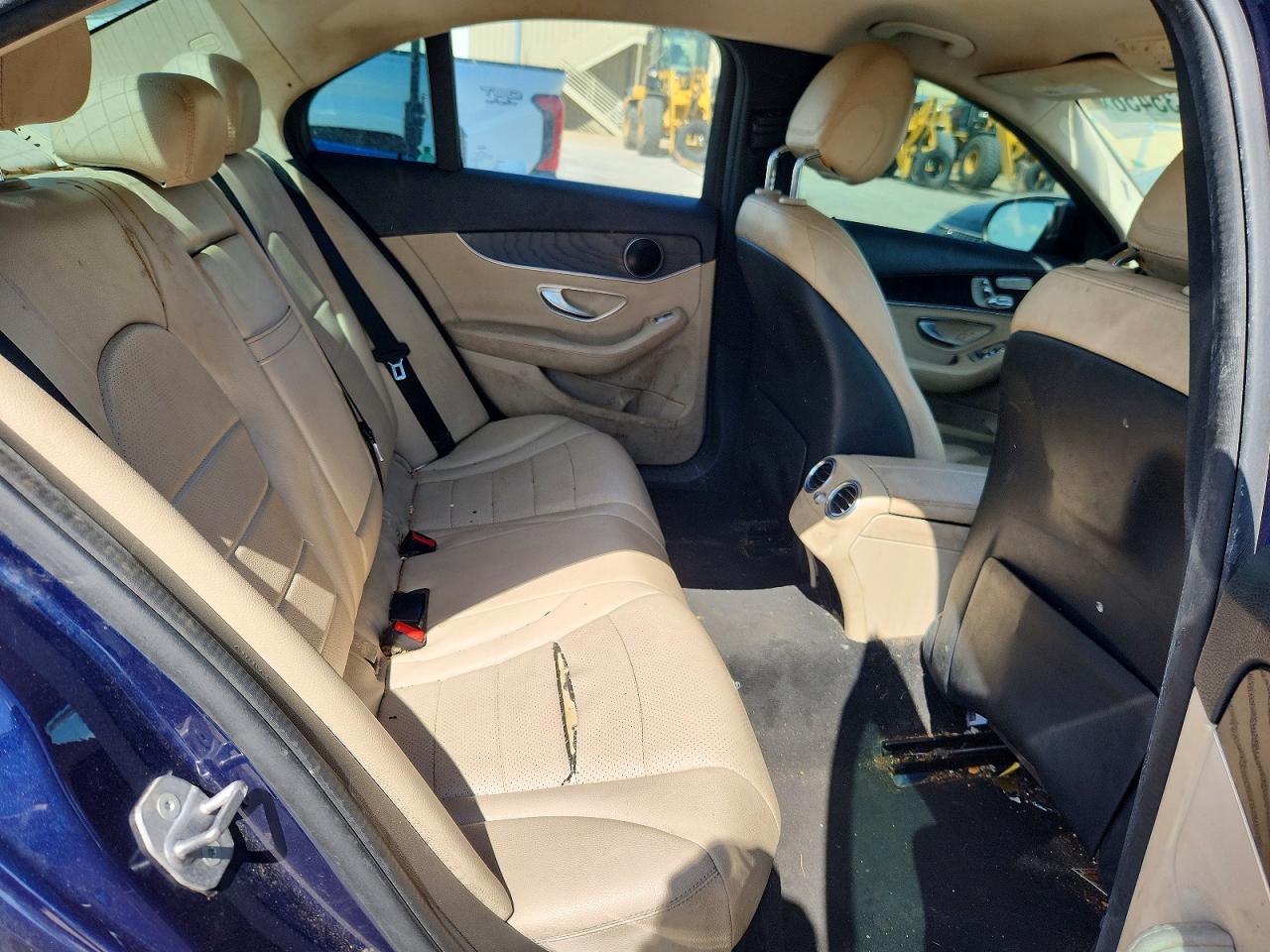 2016 MERCEDES-BENZ C-CLASS