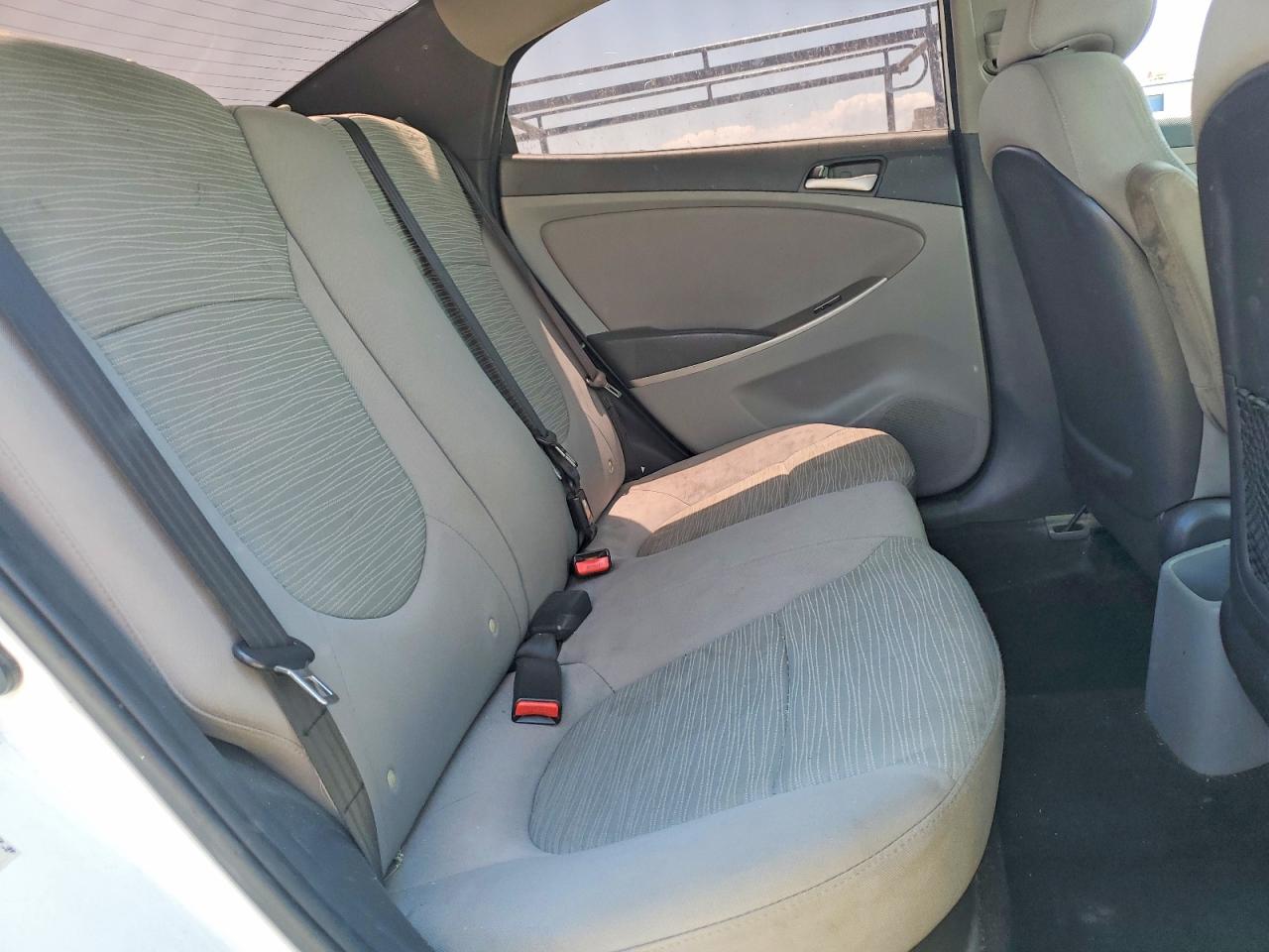 2016 HYUNDAI ACCENT