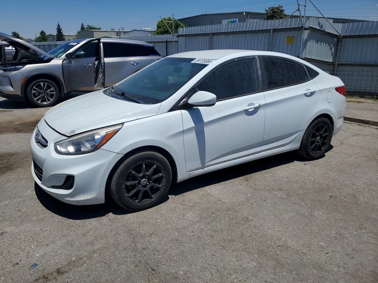 2016 HYUNDAI ACCENT