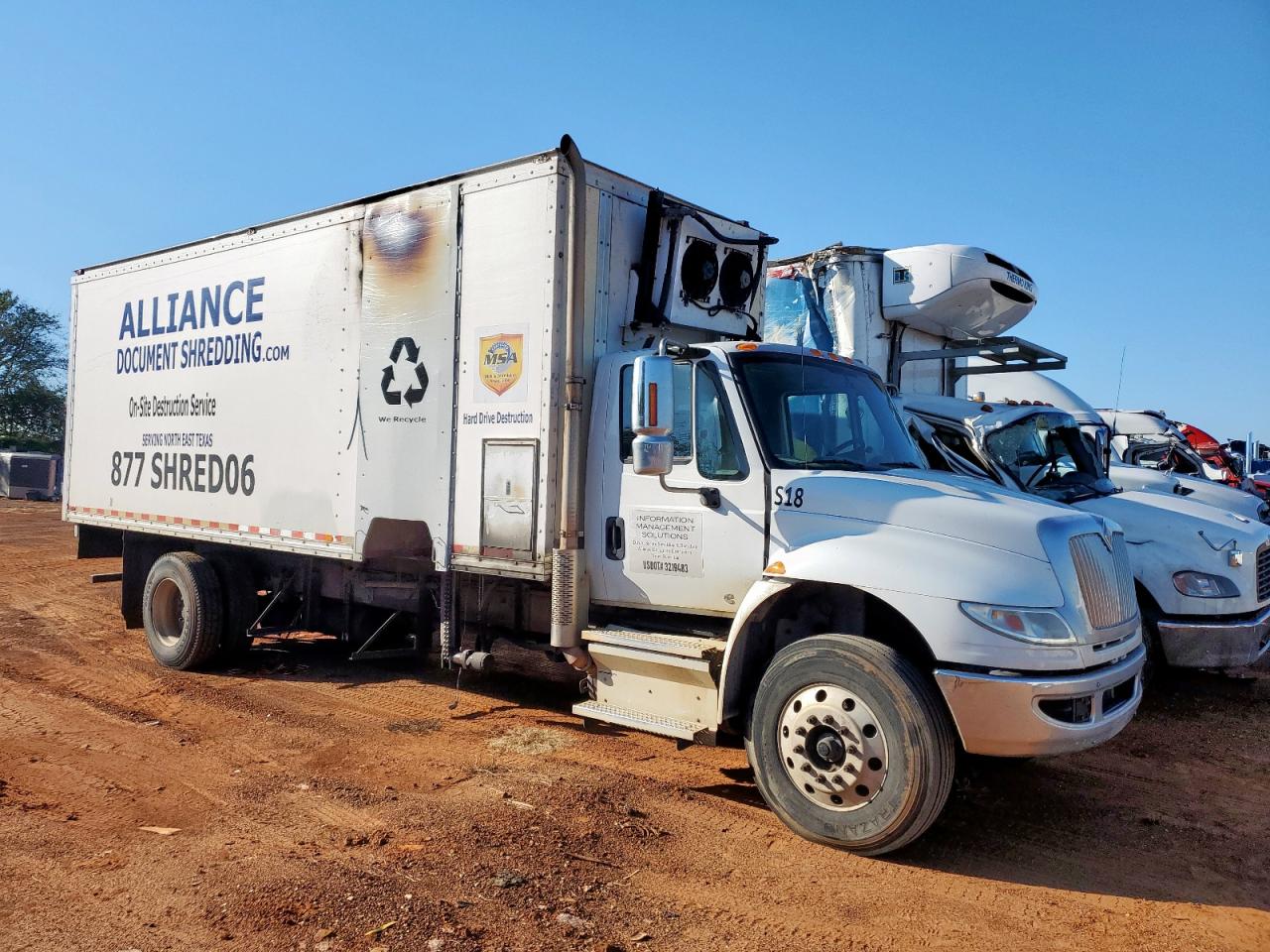 2018 INTERNATIONAL 4000 SERIE