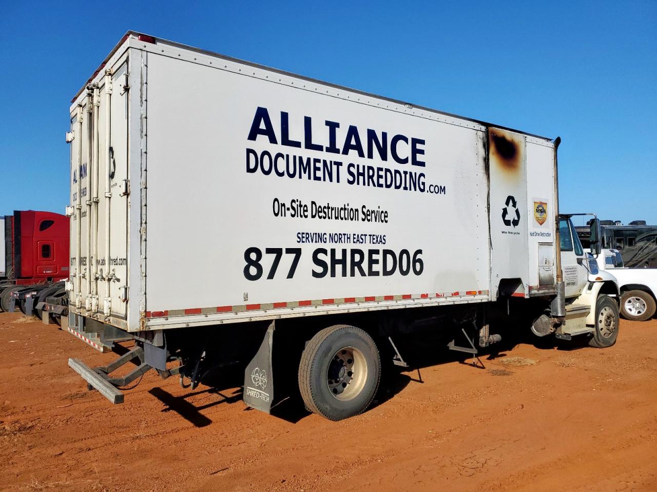 2018 INTERNATIONAL 4000 SERIE
