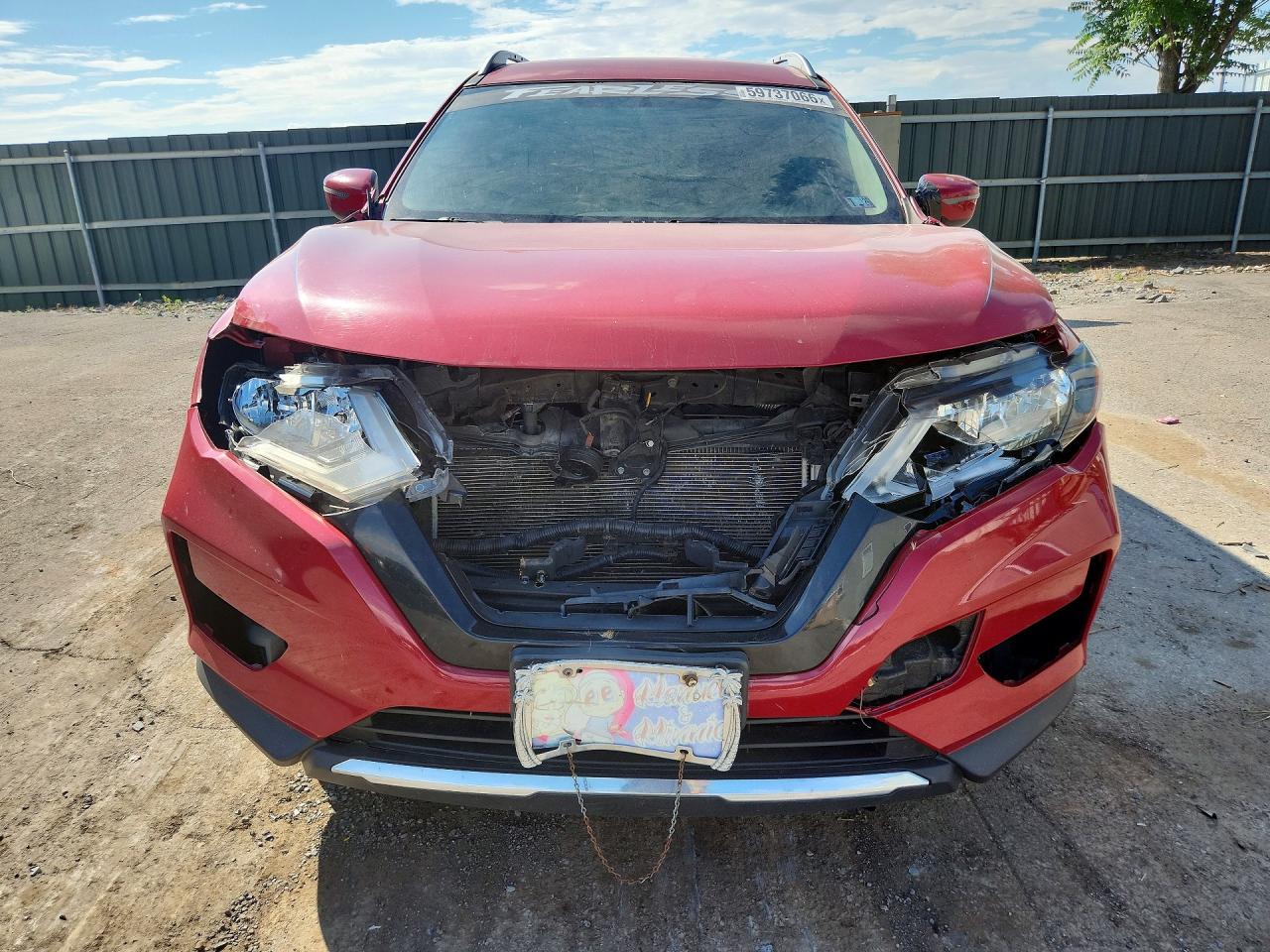 2017 NISSAN ROGUE
