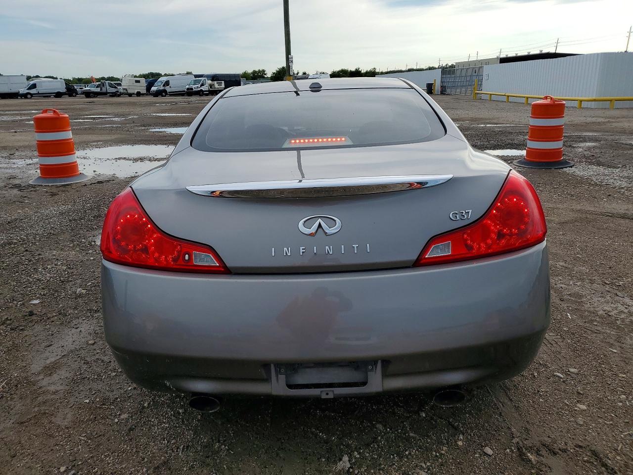 2009 INFINITI G37 COUPE
