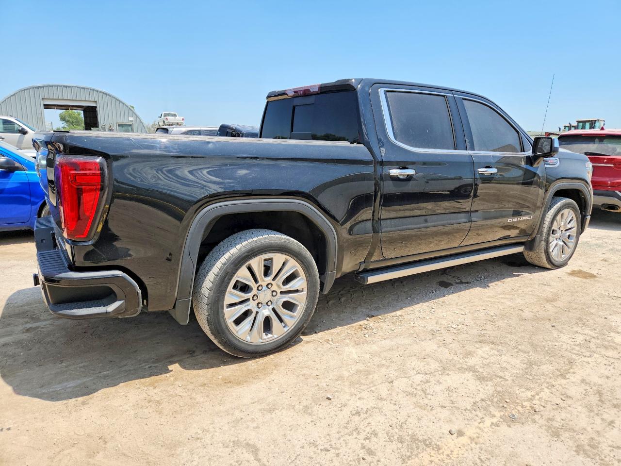 2021 GMC SIERRA