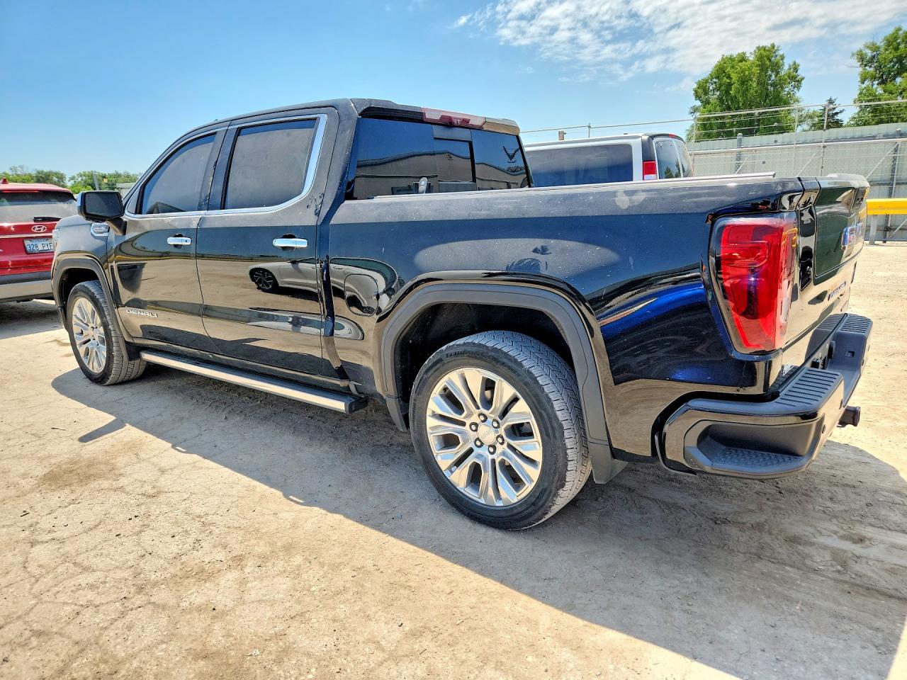 2021 GMC SIERRA