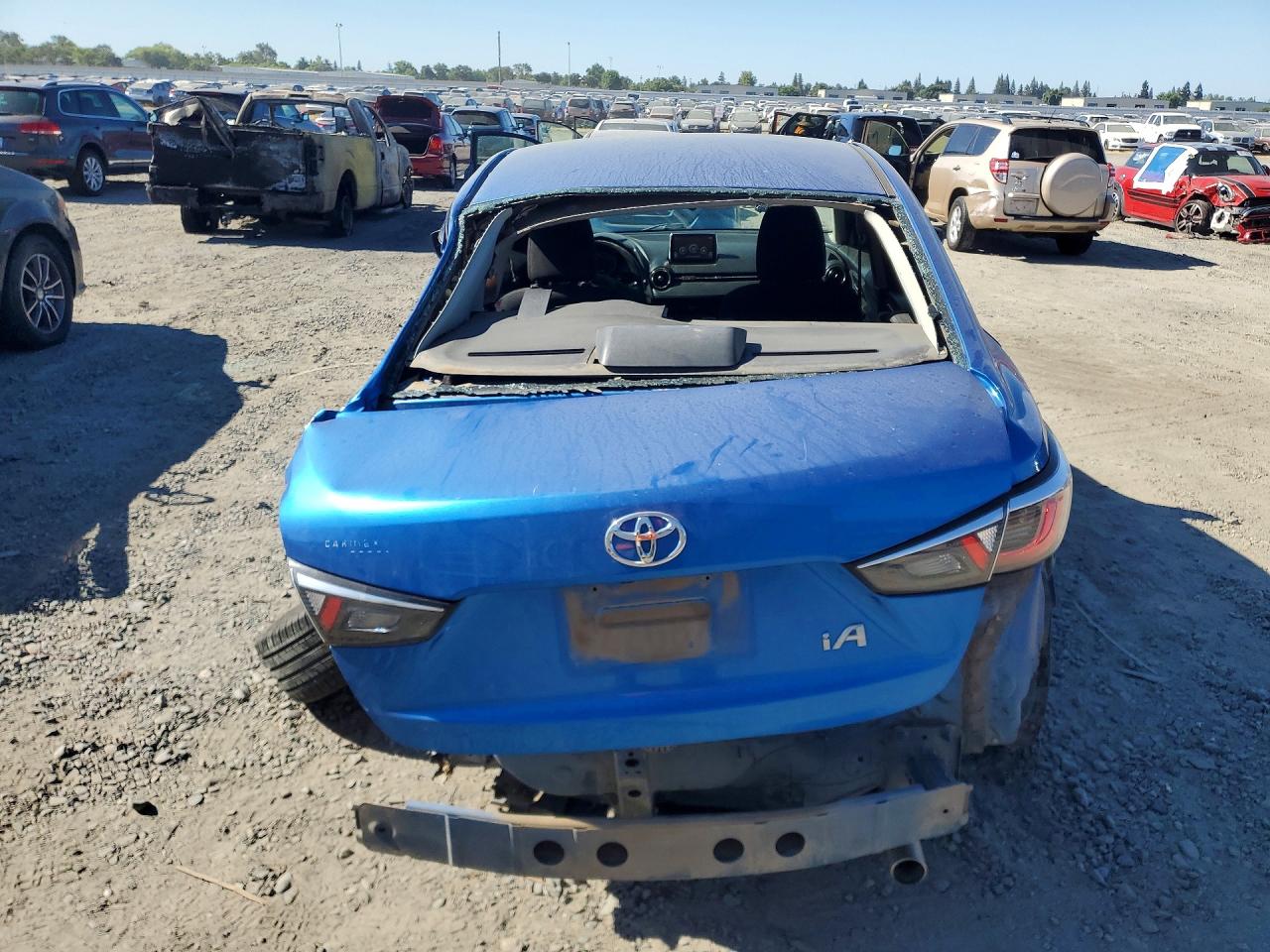 2017 TOYOTA YARIS