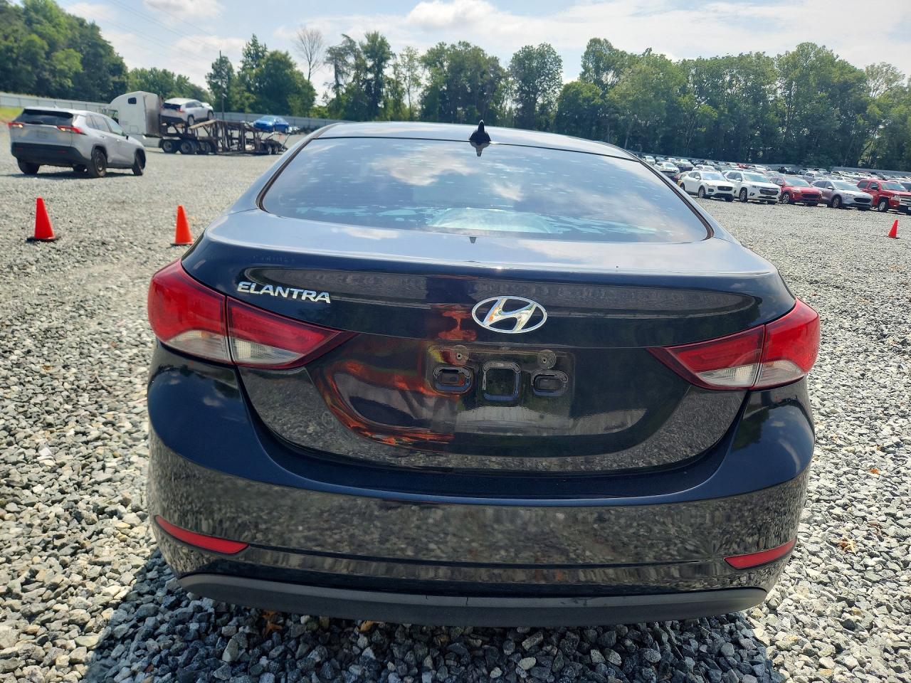 2016 HYUNDAI ELANTRA
