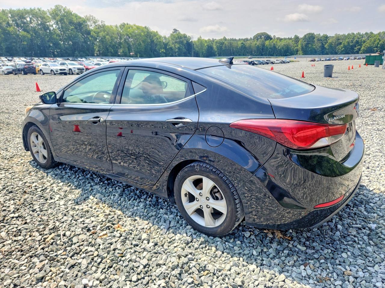 2016 HYUNDAI ELANTRA