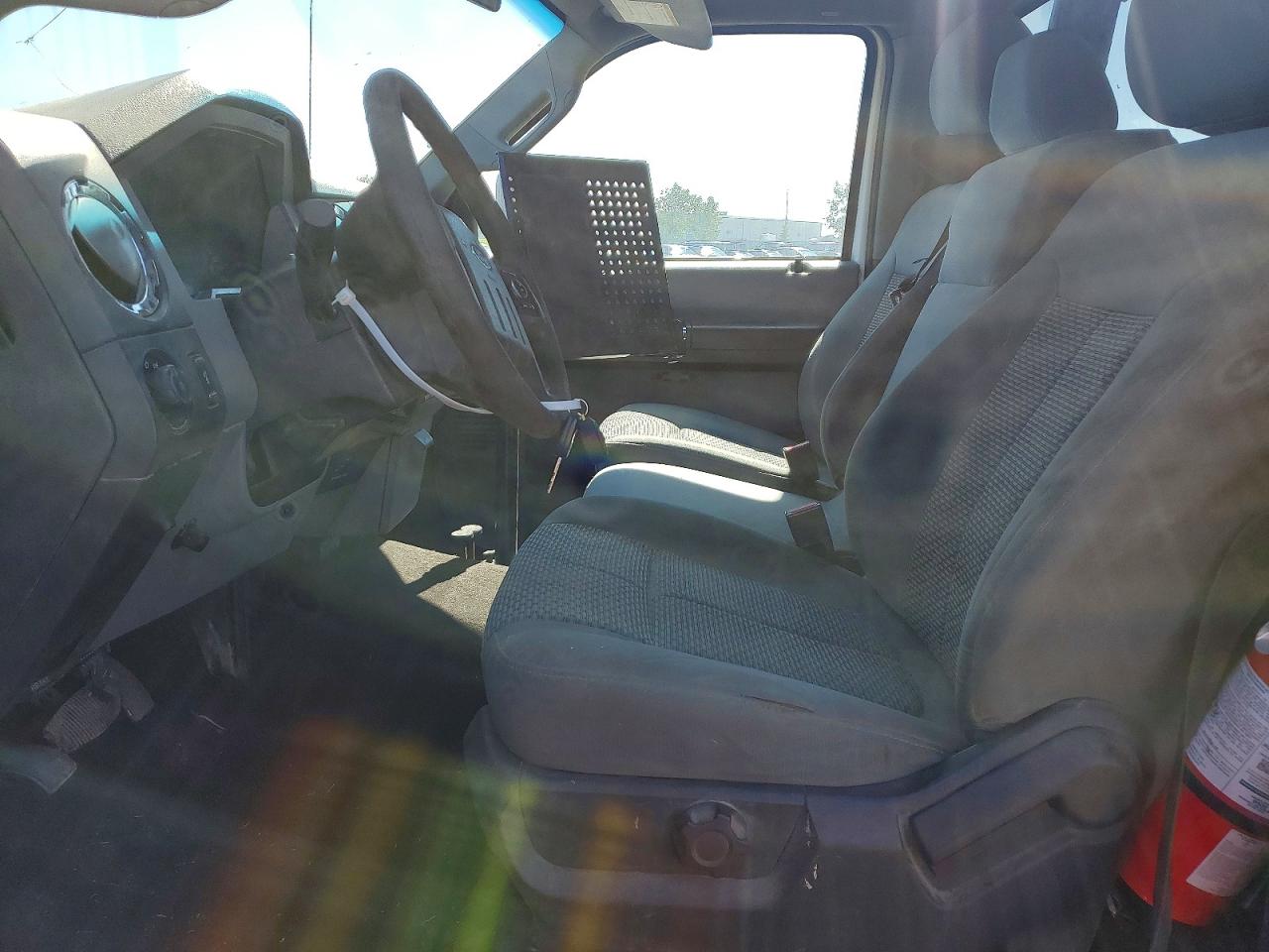 2015 FORD F550