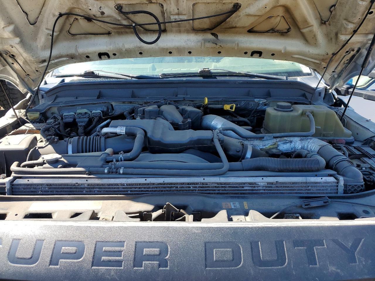 2015 FORD F550