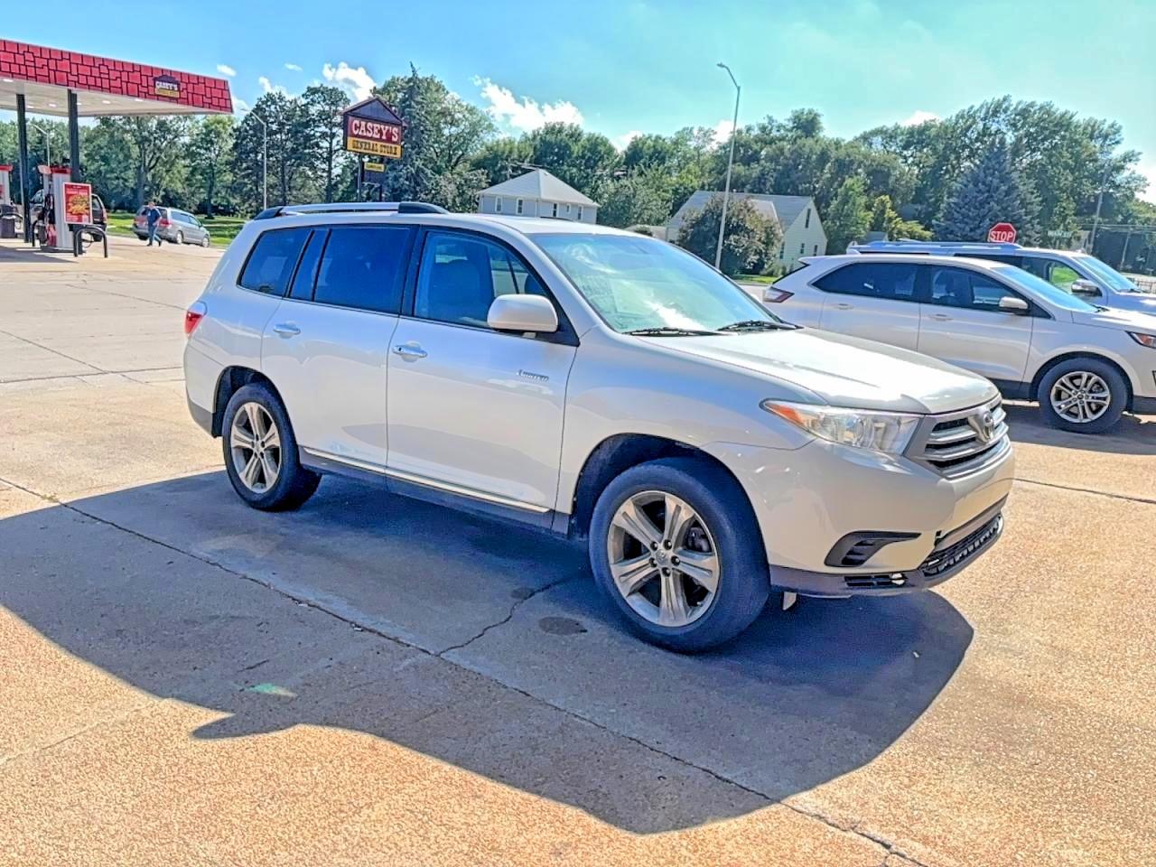 2011 TOYOTA HIGHLANDER