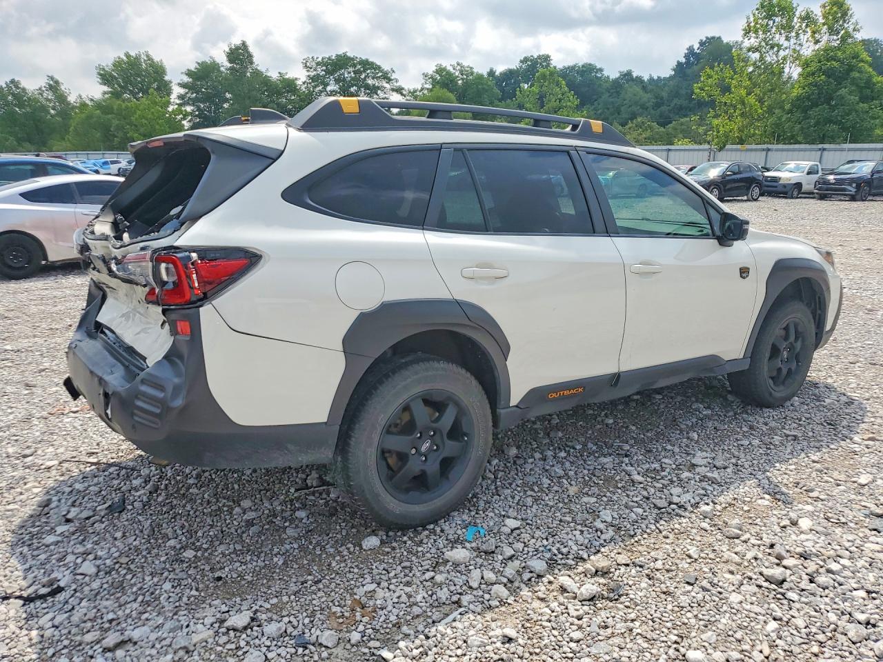 2023 SUBARU OUTBACK