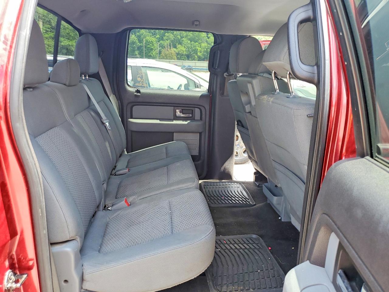2013 FORD F150