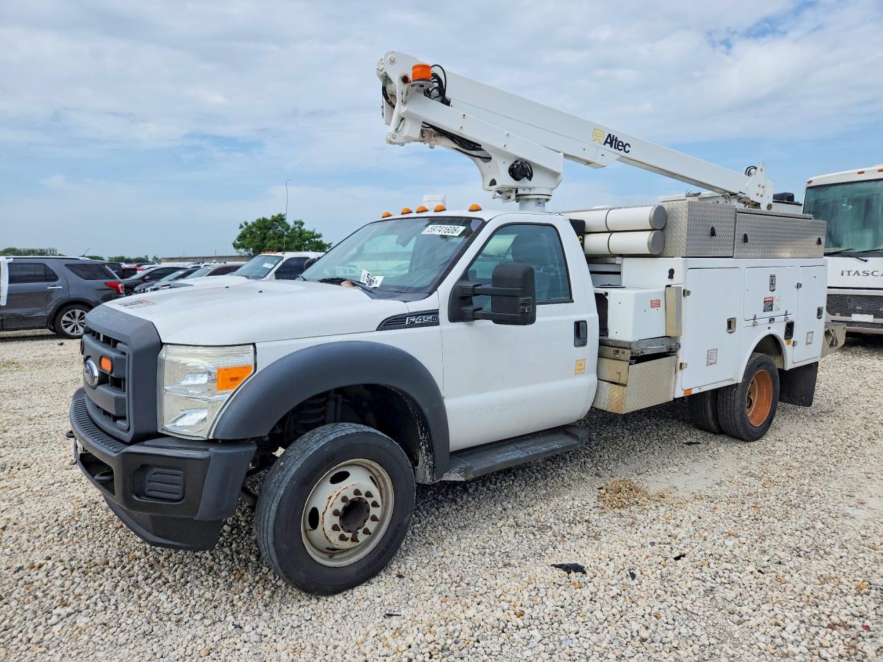 2015 FORD F450
