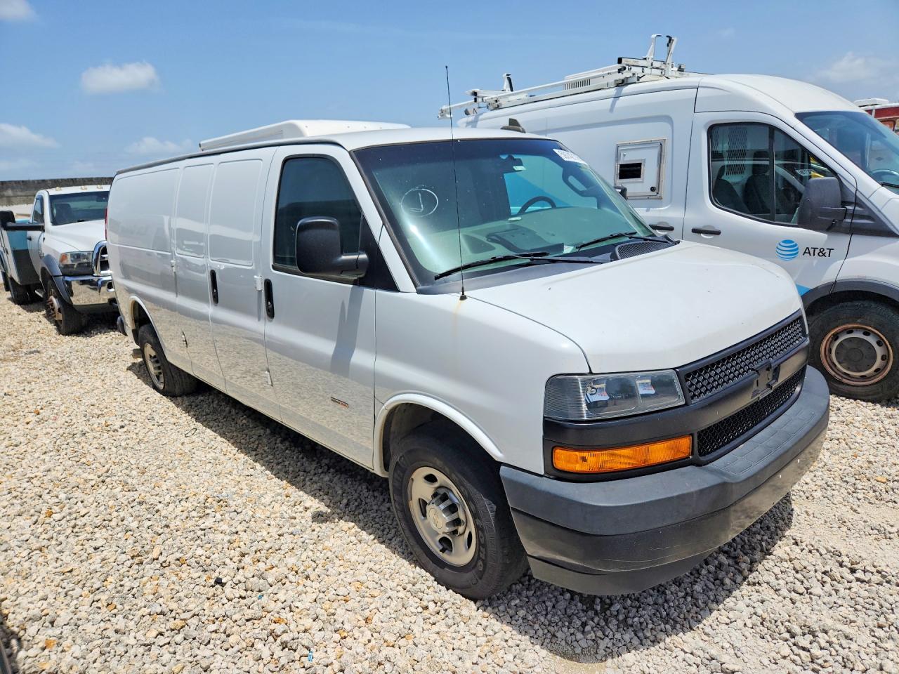 2021 CHEVROLET EXPRESS