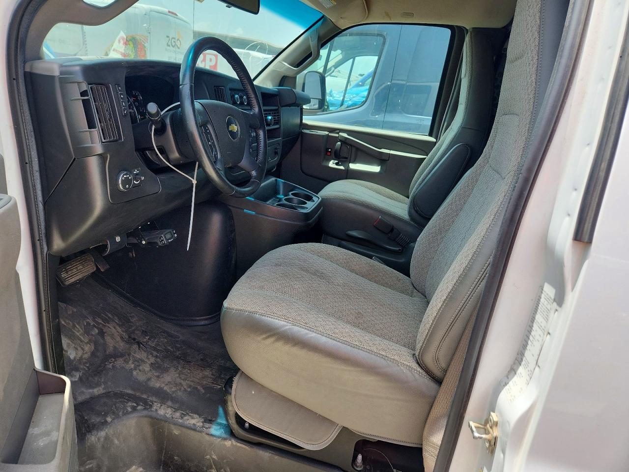 2021 CHEVROLET EXPRESS