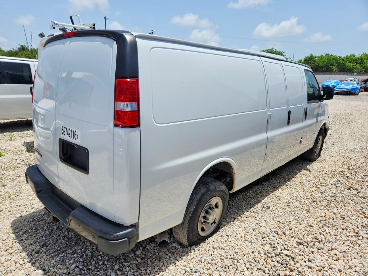 2021 CHEVROLET EXPRESS
