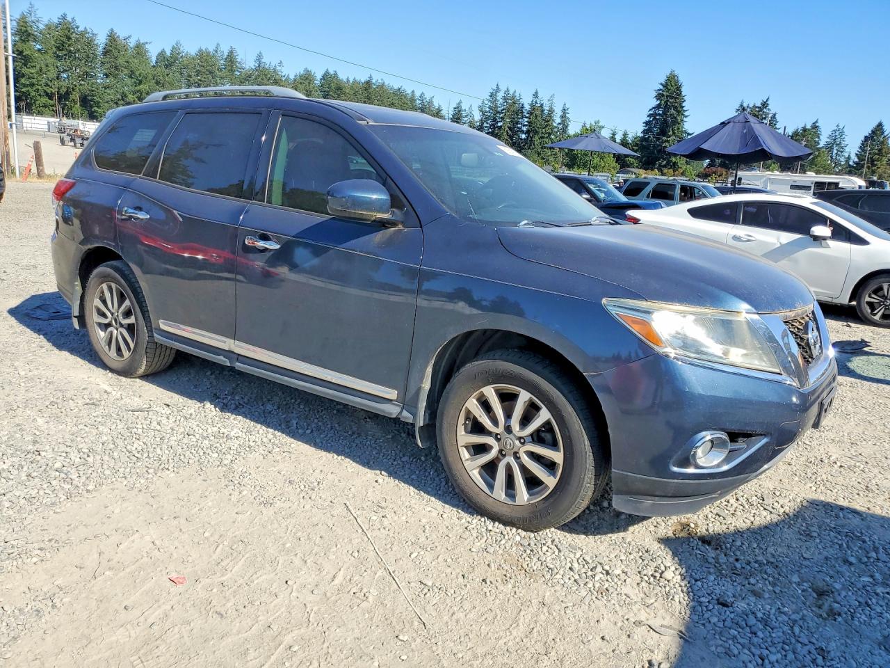 2013 NISSAN PATHFINDER