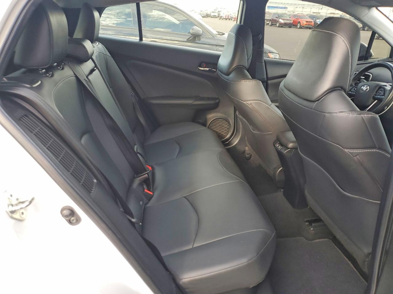 2022 TOYOTA PRIUS