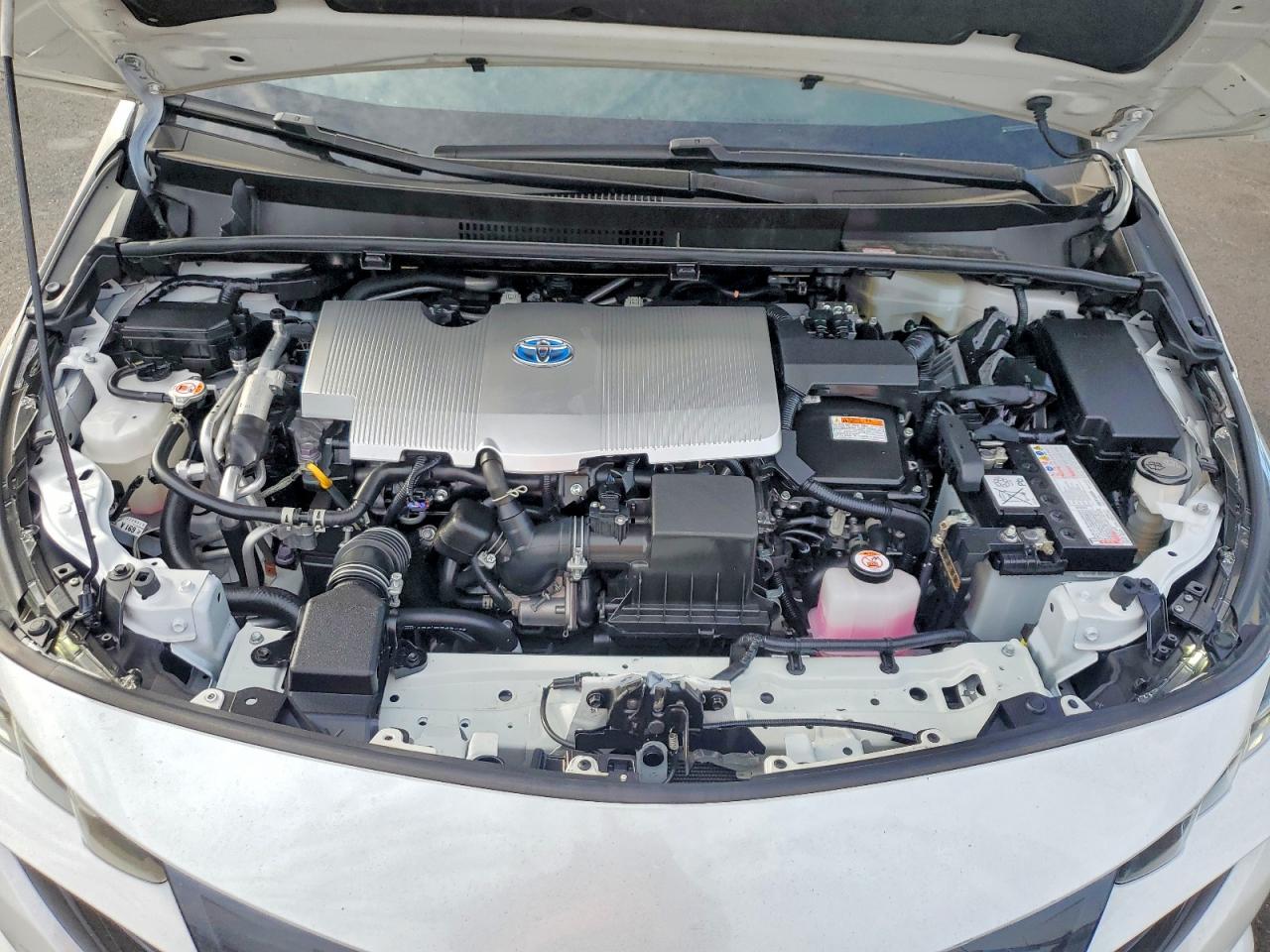 2022 TOYOTA PRIUS