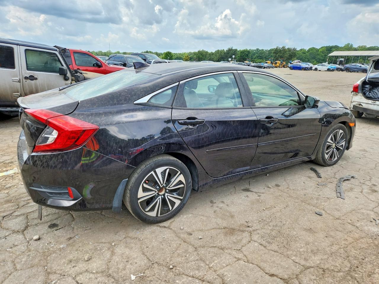 2016 HONDA CIVIC