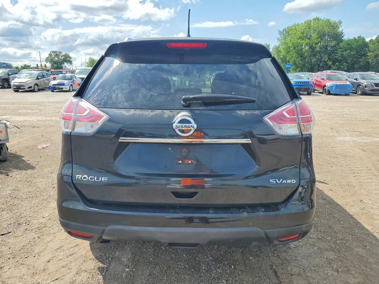 2016 NISSAN ROGUE