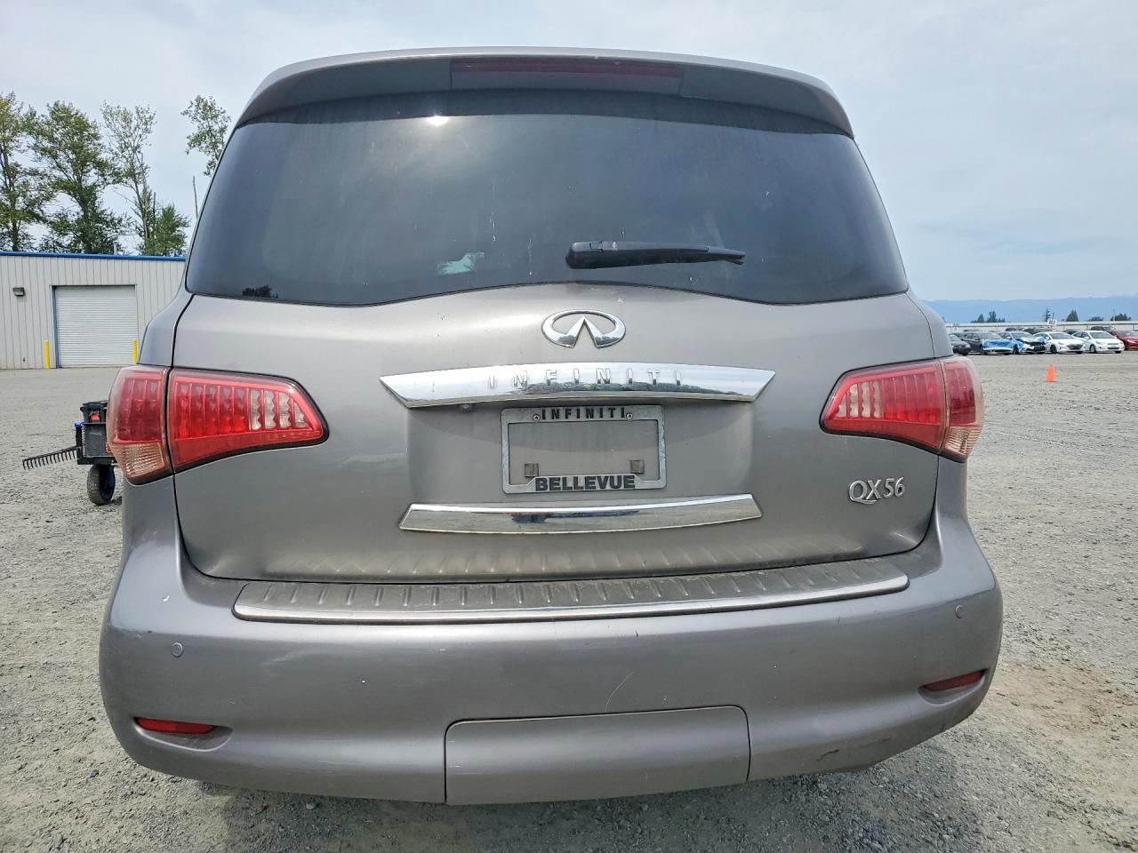 2012 INFINITI QX56