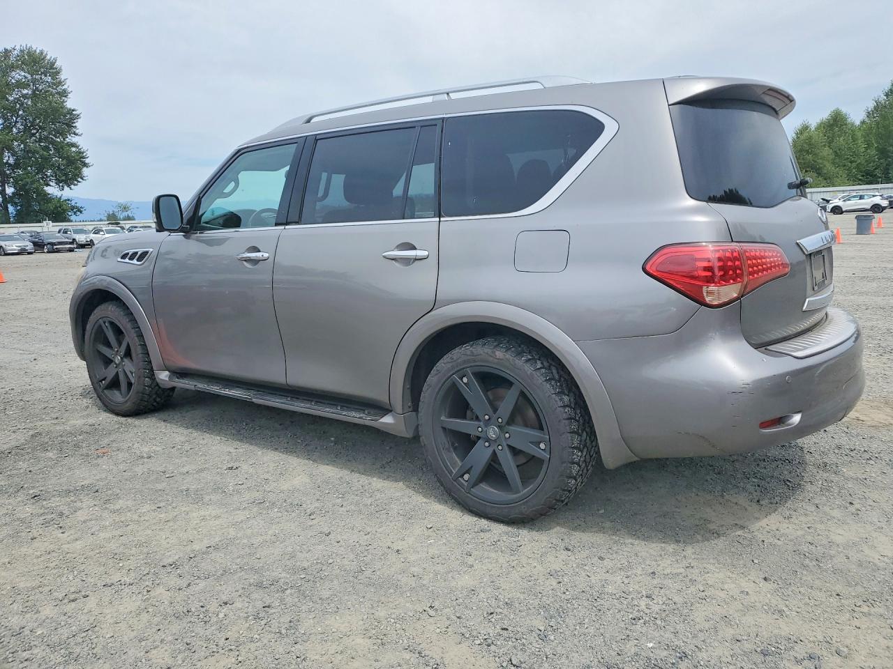 2012 INFINITI QX56