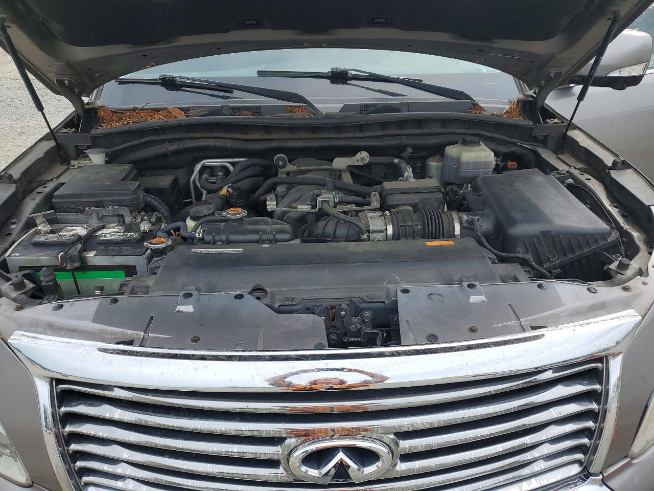 2012 INFINITI QX56