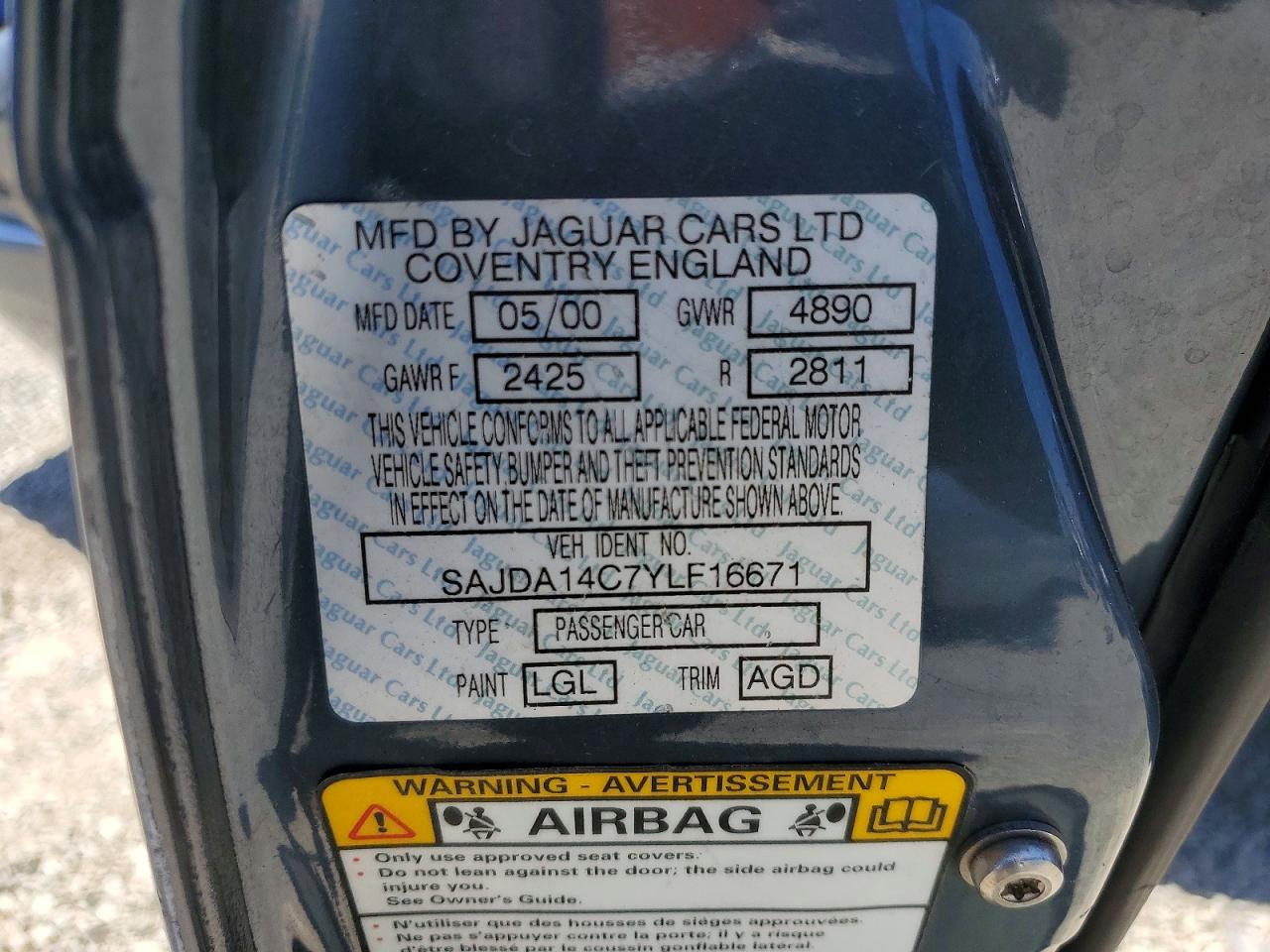 2000 JAGUAR XJ8