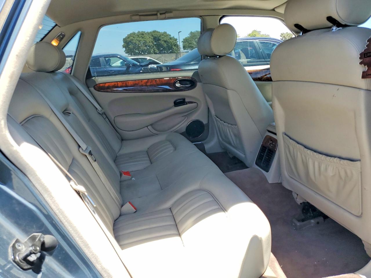 2000 JAGUAR XJ8