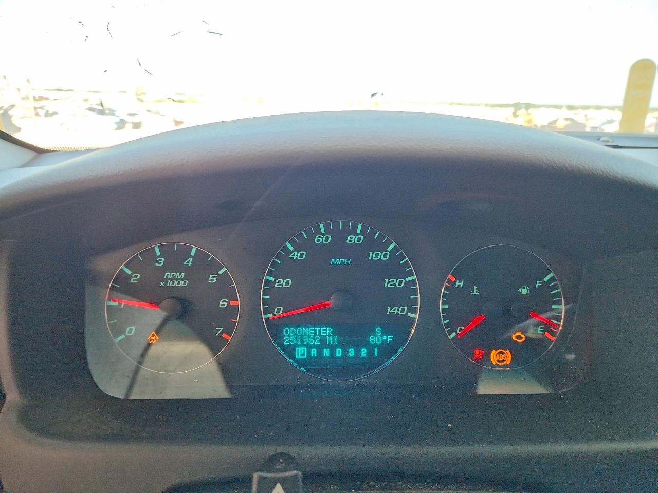 2010 CHEVROLET IMPALA