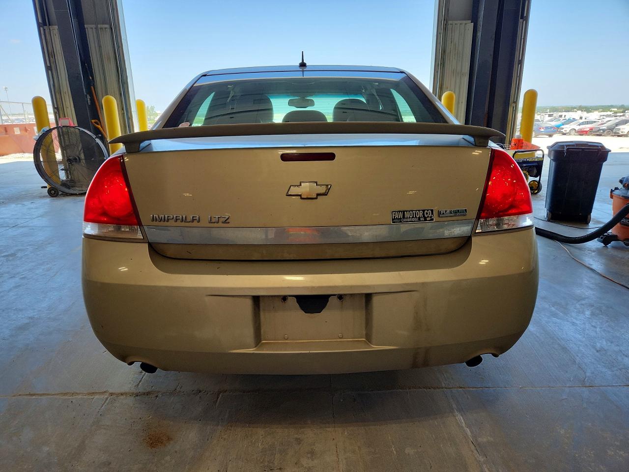2010 CHEVROLET IMPALA