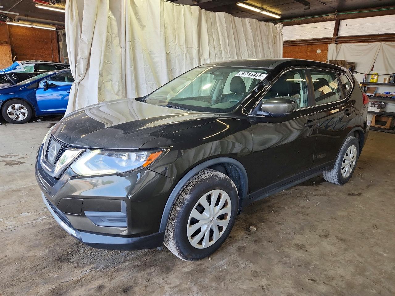 2017 NISSAN ROGUE