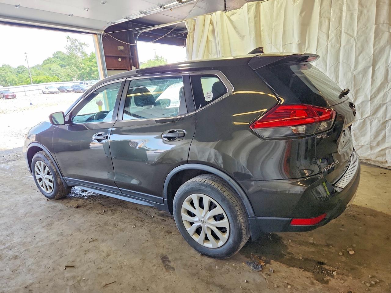 2017 NISSAN ROGUE